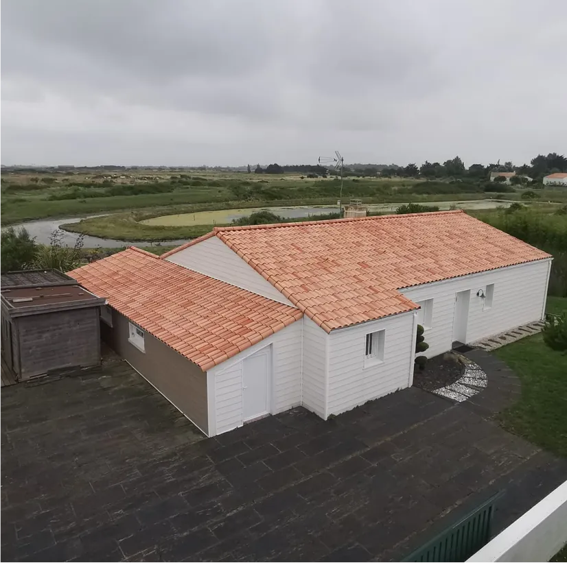 Jdb Maconnerie Charpente Menuiserie A Pornic Couverture 03